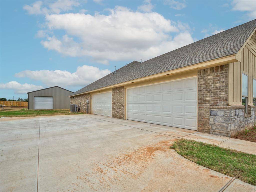 10117 Baldwin LN, Oklahoma City, OK 73169