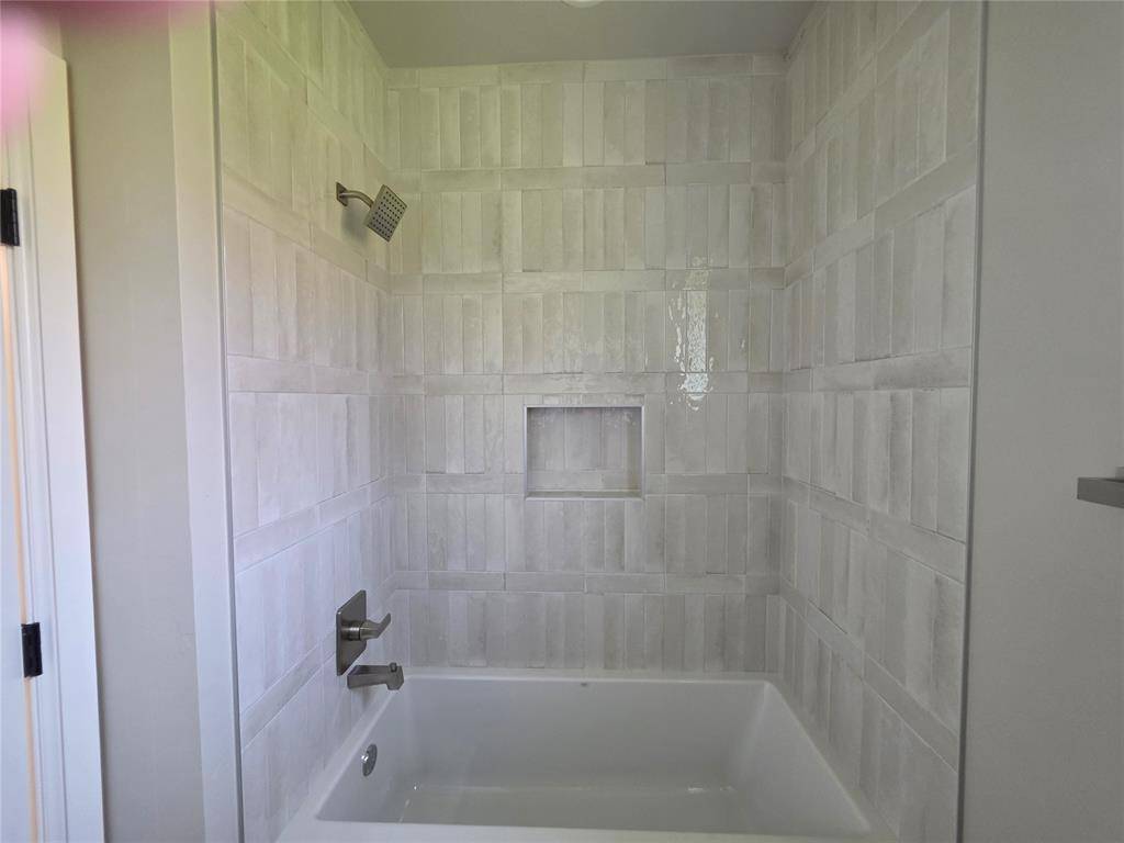 913 Reedser WAY, Choctaw, OK 73020