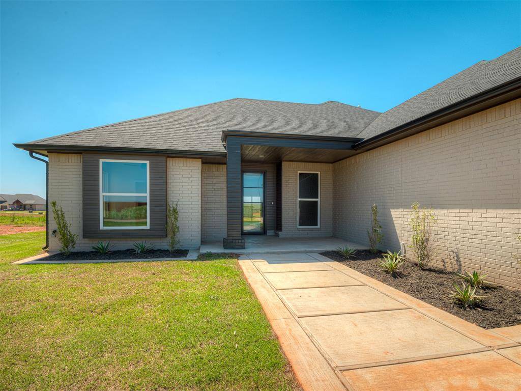 25198 Scarlett ST, Cashion, OK 73016