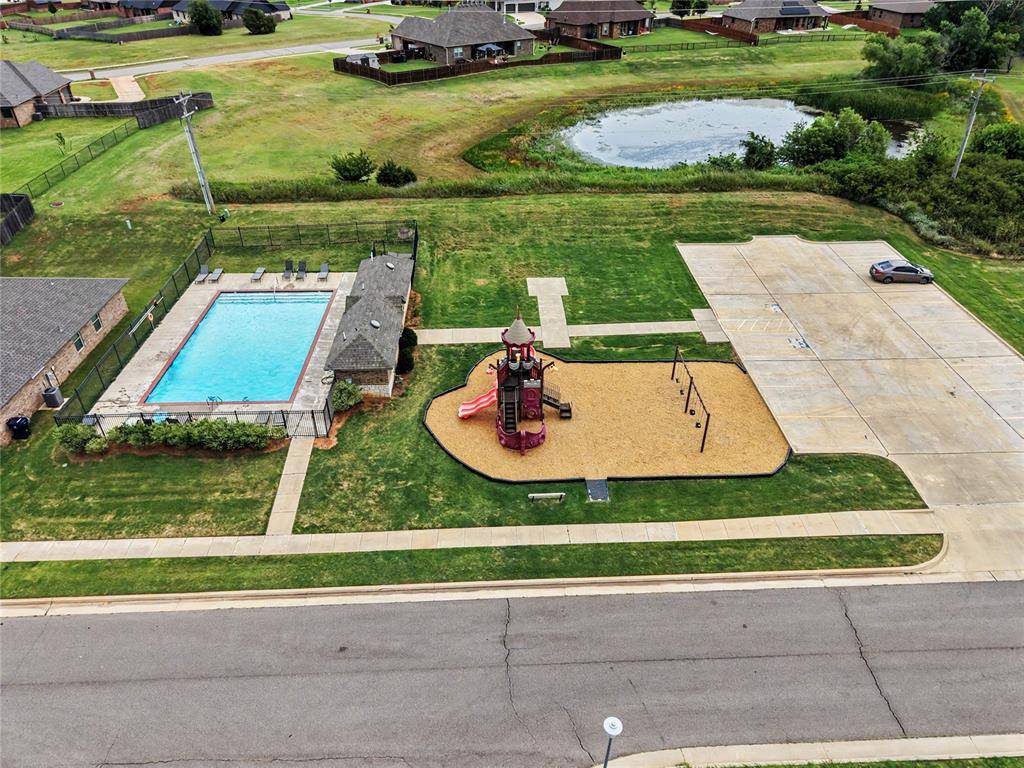 11116 NW 97th ST, Yukon, OK 73099
