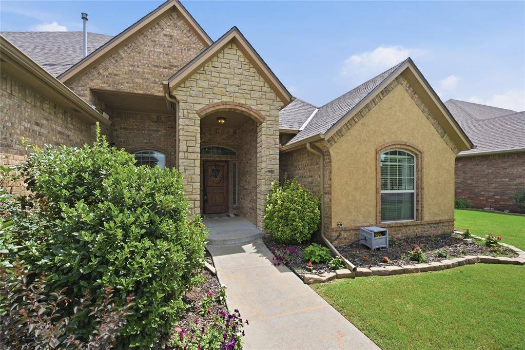 10812 NW 34th ST, Yukon, OK 73099