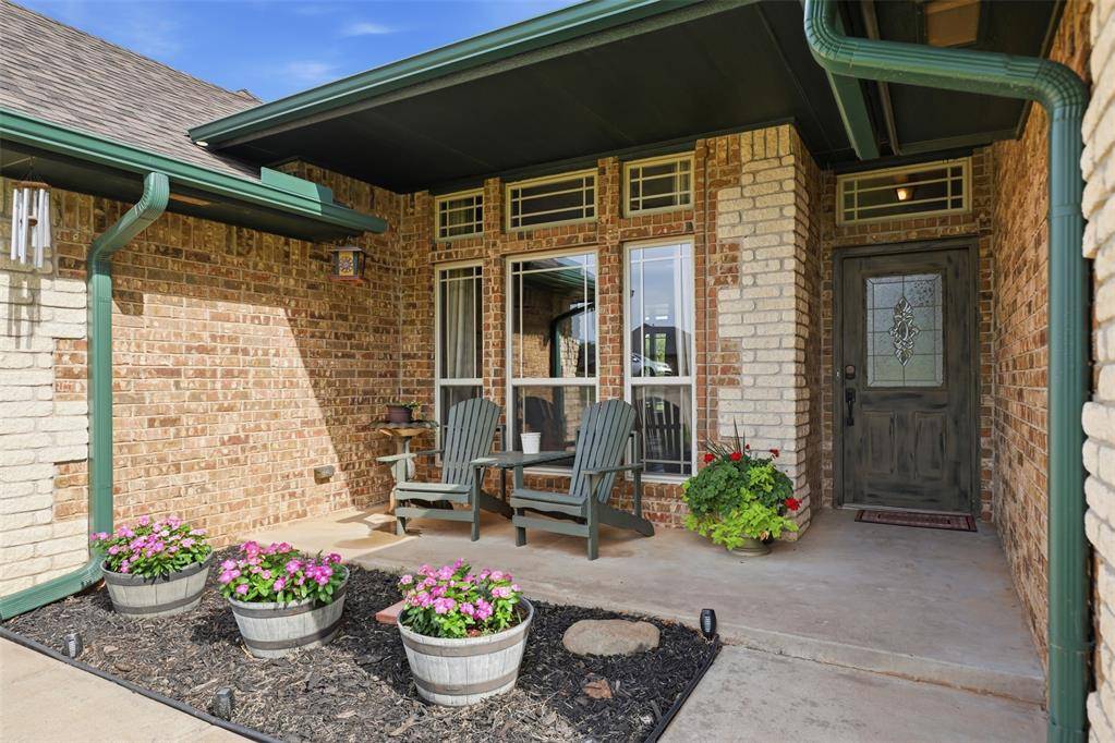 1903 Riveria DR, Tuttle, OK 73089