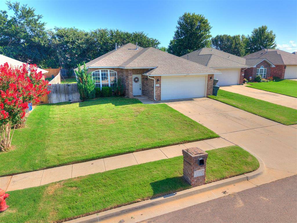 1113 Caracara DR, Norman, OK 73072