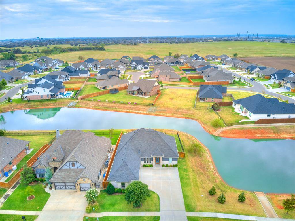 4326 Frontier TRL, Norman, OK 73072