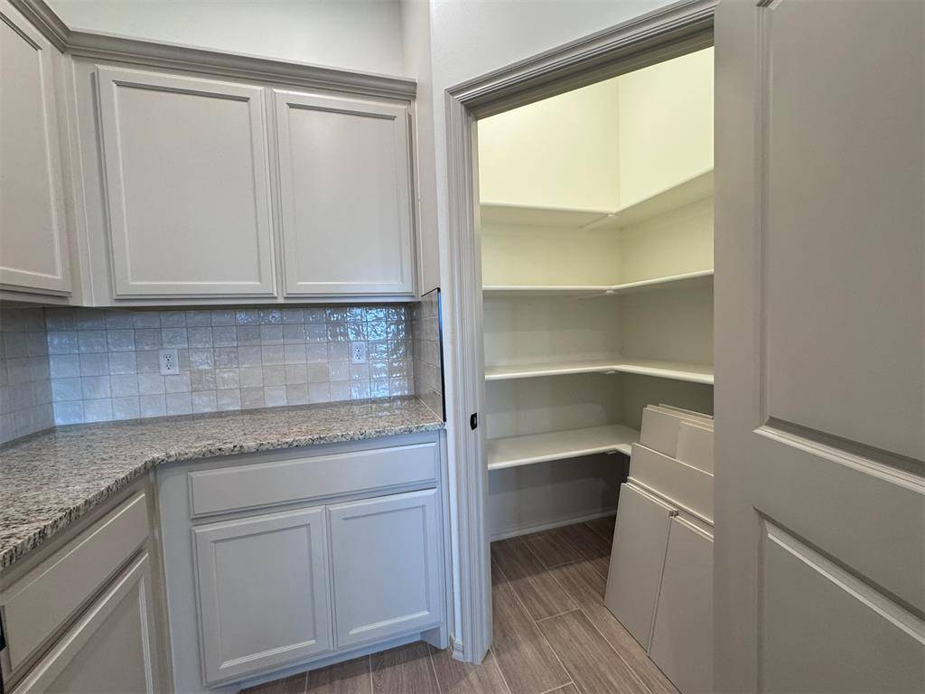 24955 Belmont PASS, Cashion, OK 73016