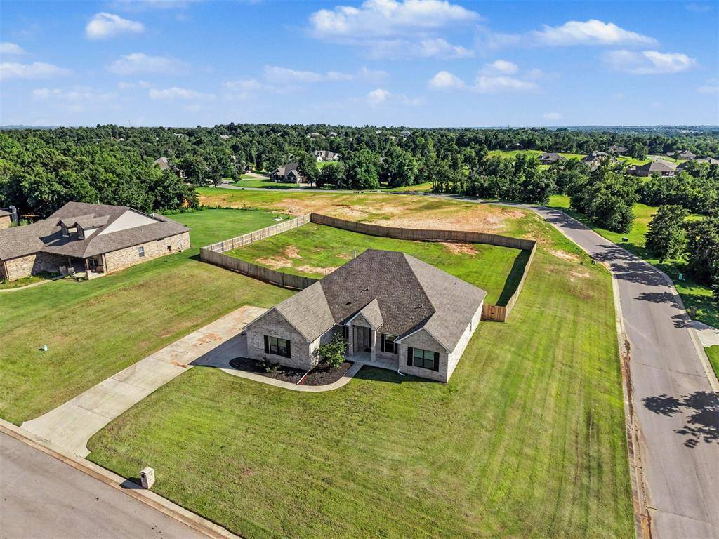 15300 SE 50th TER, Choctaw, OK 73020