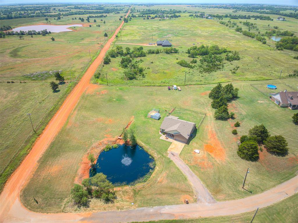 18301 Naomi DR, Cashion, OK 73016