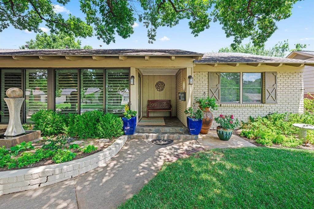 2221 NW 56th ST, Oklahoma City, OK 73112