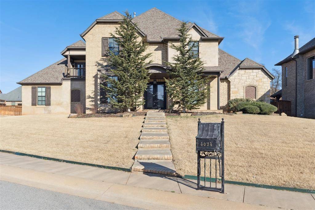 4624 Roundup RD, Edmond, OK 73034