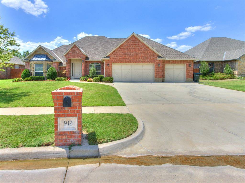 912 Trisha LN, Norman, OK 73072