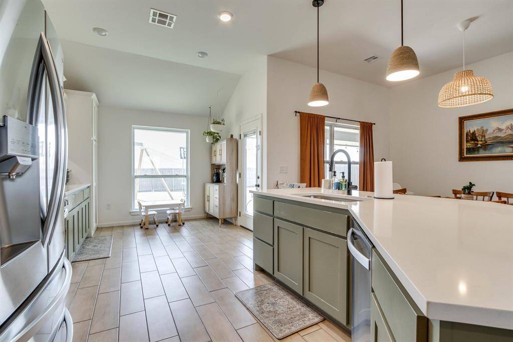 8600 NW 77th PL, Oklahoma City, OK 73132