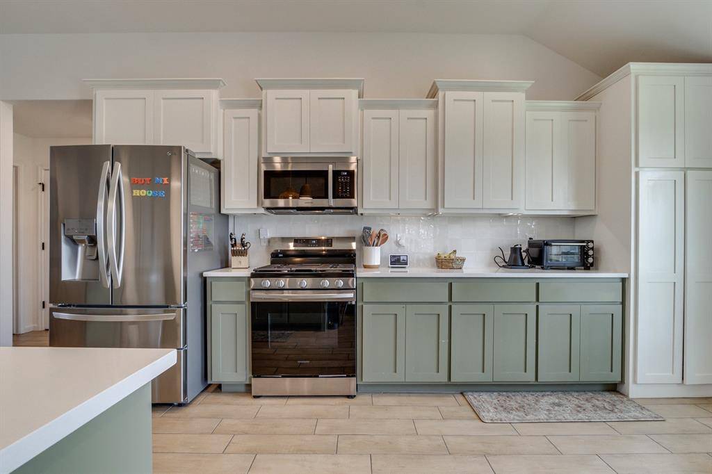 8600 NW 77th PL, Oklahoma City, OK 73132