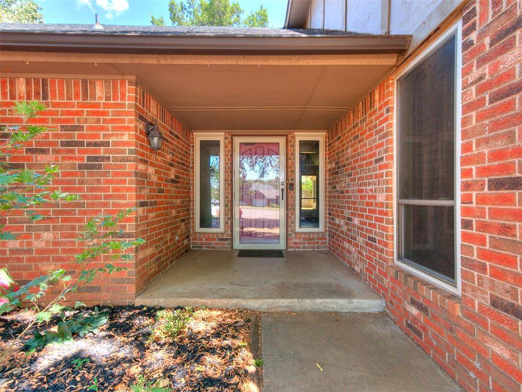 500 Concord LN, Edmond, OK 73003
