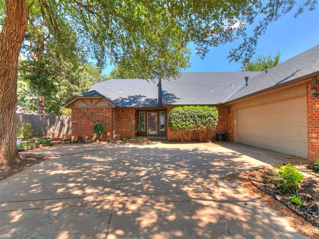 500 Concord LN, Edmond, OK 73003