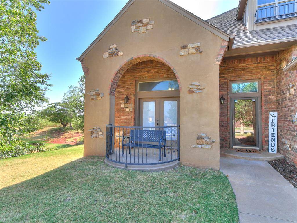 13305 Ambleside DR, Yukon, OK 73099