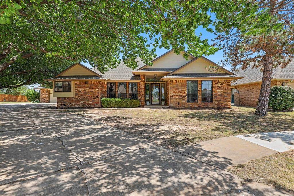 1301 SW 107th PL, Oklahoma City, OK 73170