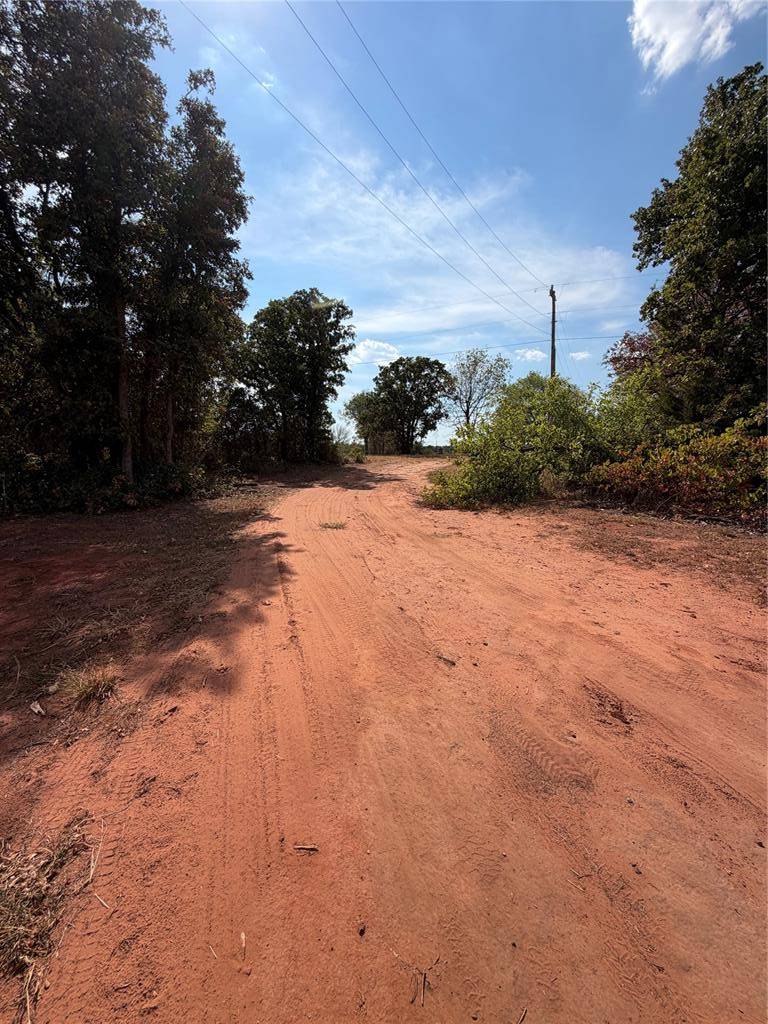 12930 Deer DR, Luther, OK 73054