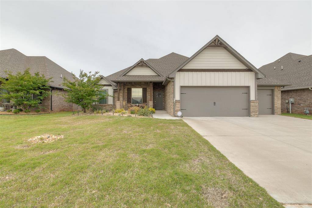 801 Bison Crossing DR, Yukon, OK 73099