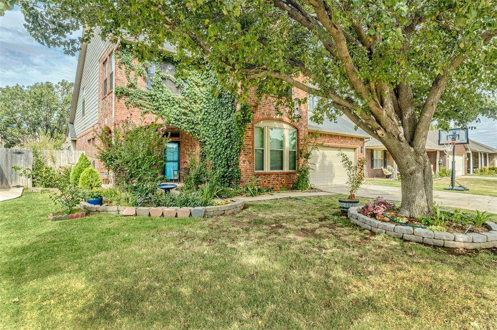 1209 Bradford PL, Edmond, OK 73012