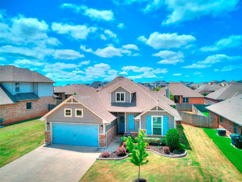 6132 Oxnard, Edmond, OK 73034