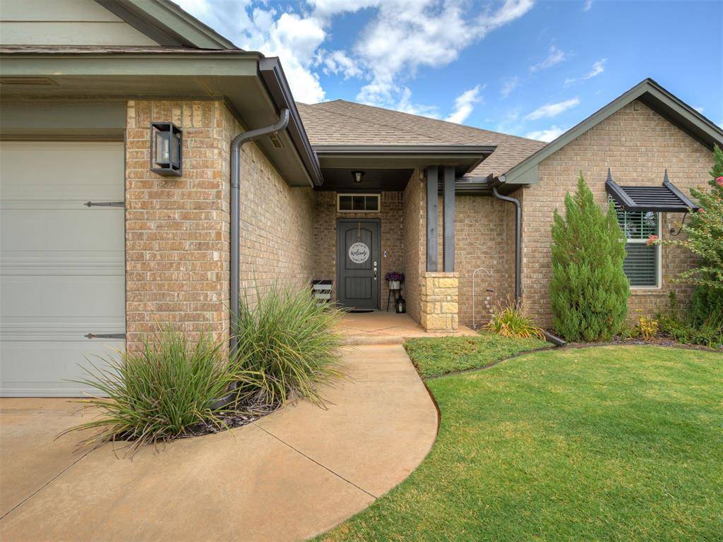 18512 Winamack RD, Edmond, OK 73012
