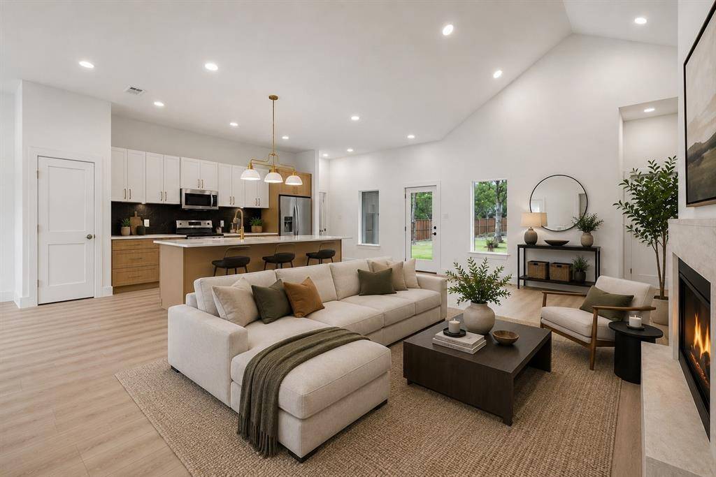 2634 Bainbridge Drive, Dallas, TX 75237