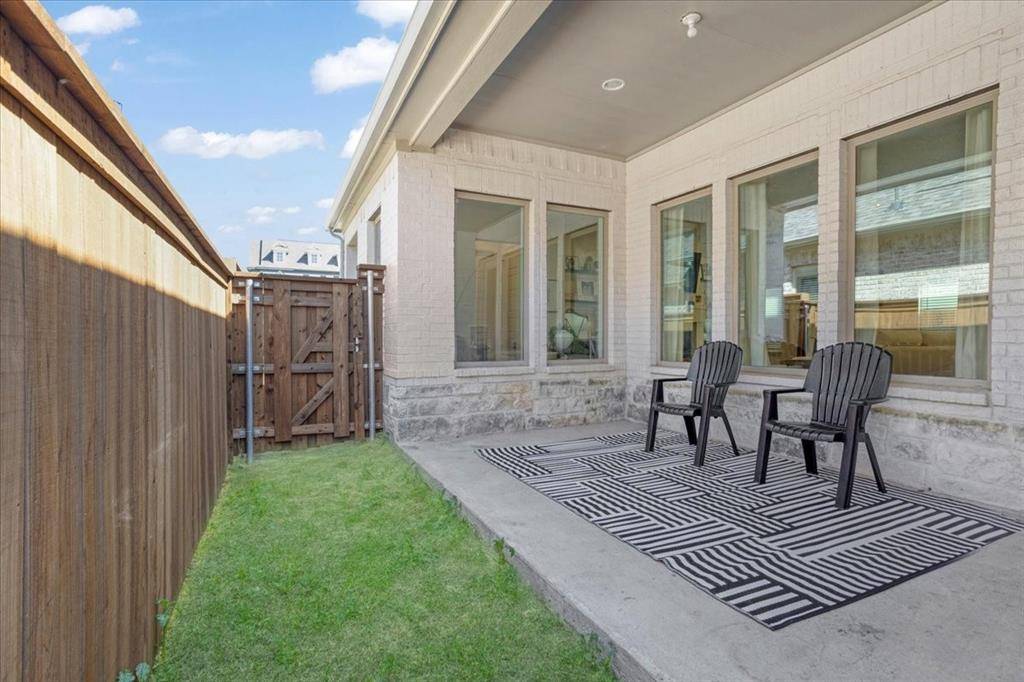 1709 Victoria Place, Celina, TX 75009