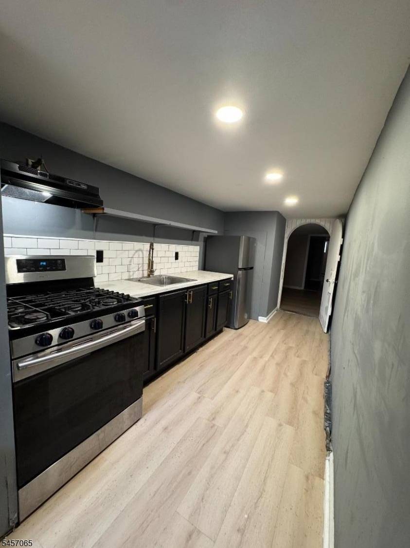 108 4Th Ave #B5 1, Newark City, NJ 07104