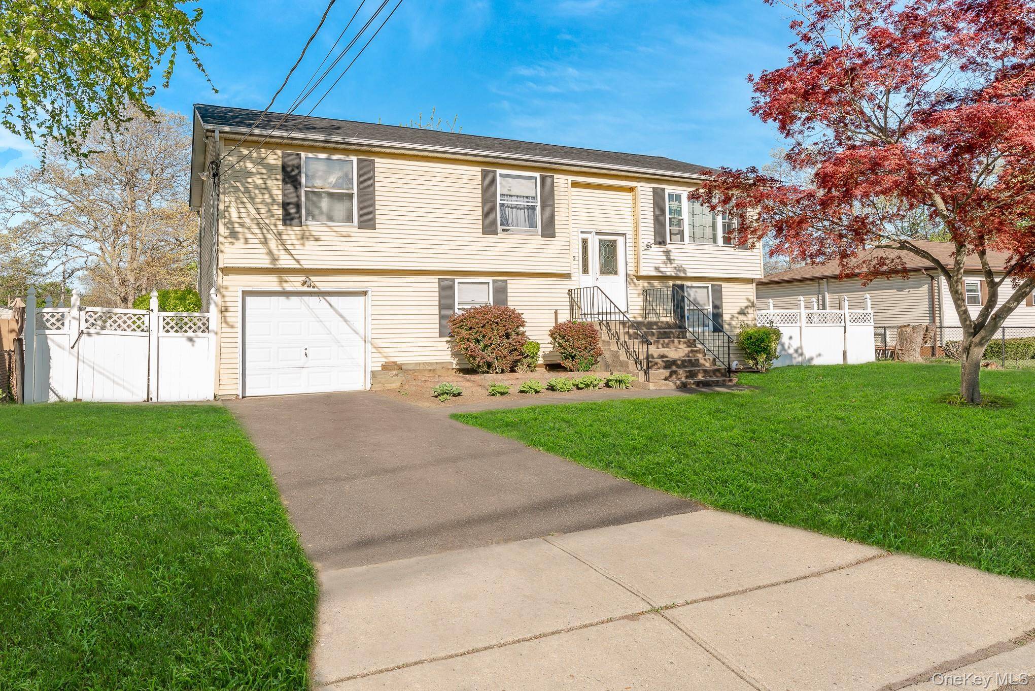 15 S 27th ST, Wyandanch, NY 11798