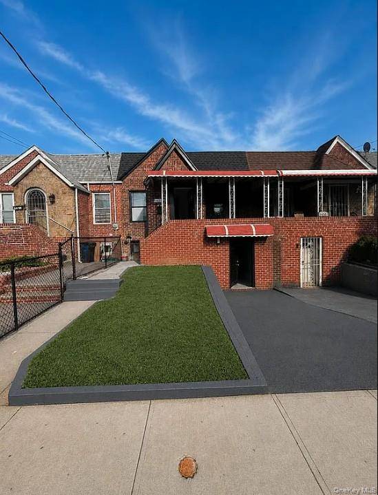 145-39 158th ST, Jamaica, NY 11434