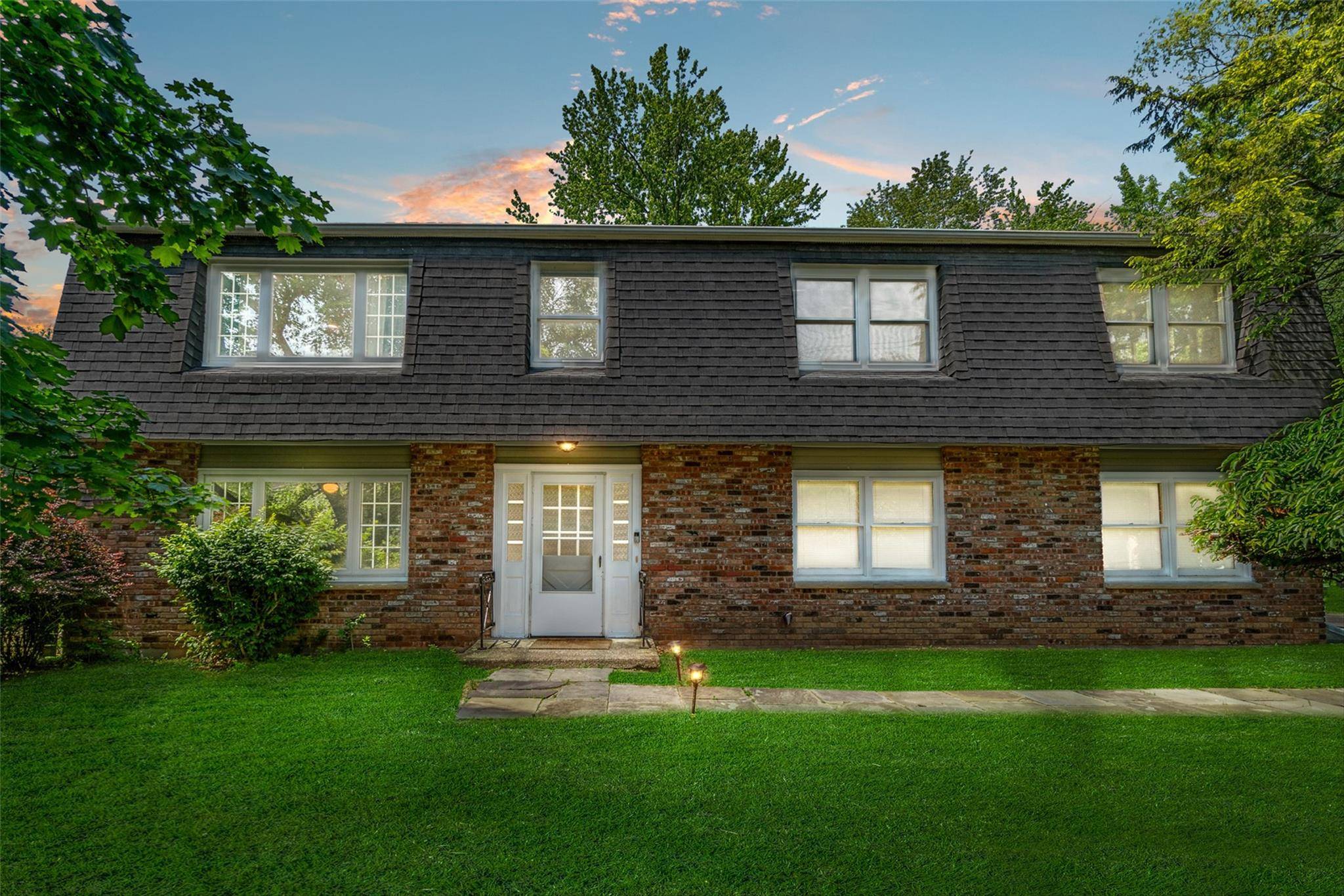 3 Tanglewood DR, Wappingers Falls, NY 12590