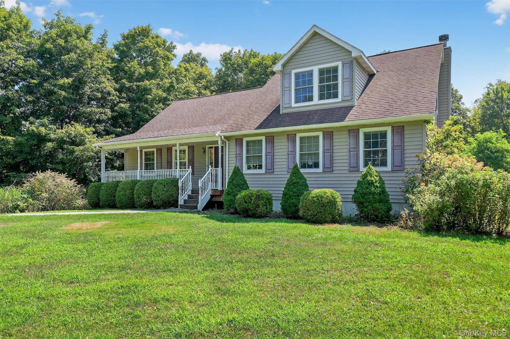 20 Seaman RD, Circleville, NY 10919