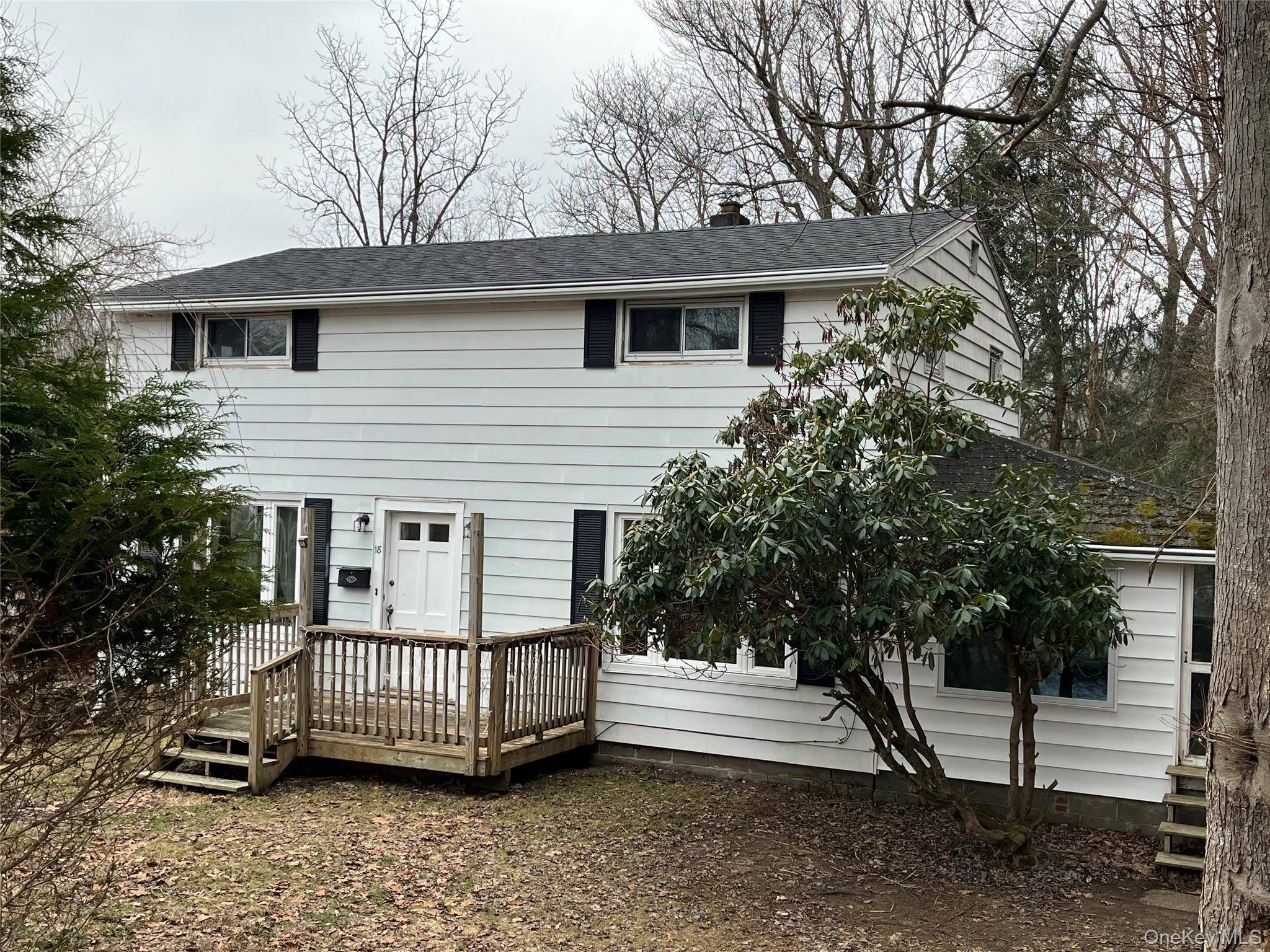 18 E Clifford ST, Ellenville, NY 12428