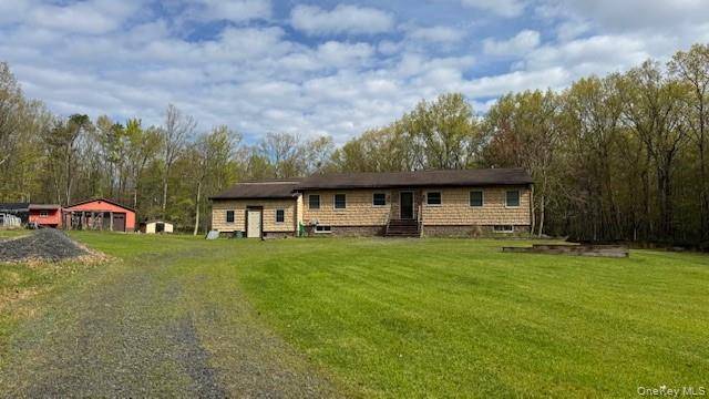 187 Echo RD, Bloomingburg, NY 12721