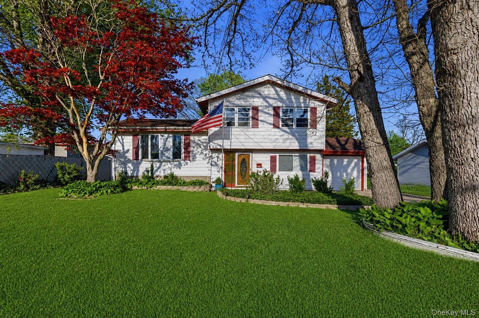 183 Broadway, Brentwood, NY 11717
