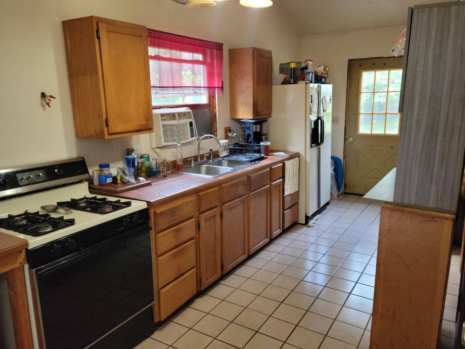 6179 W 400 S, Morocco, IN 47963