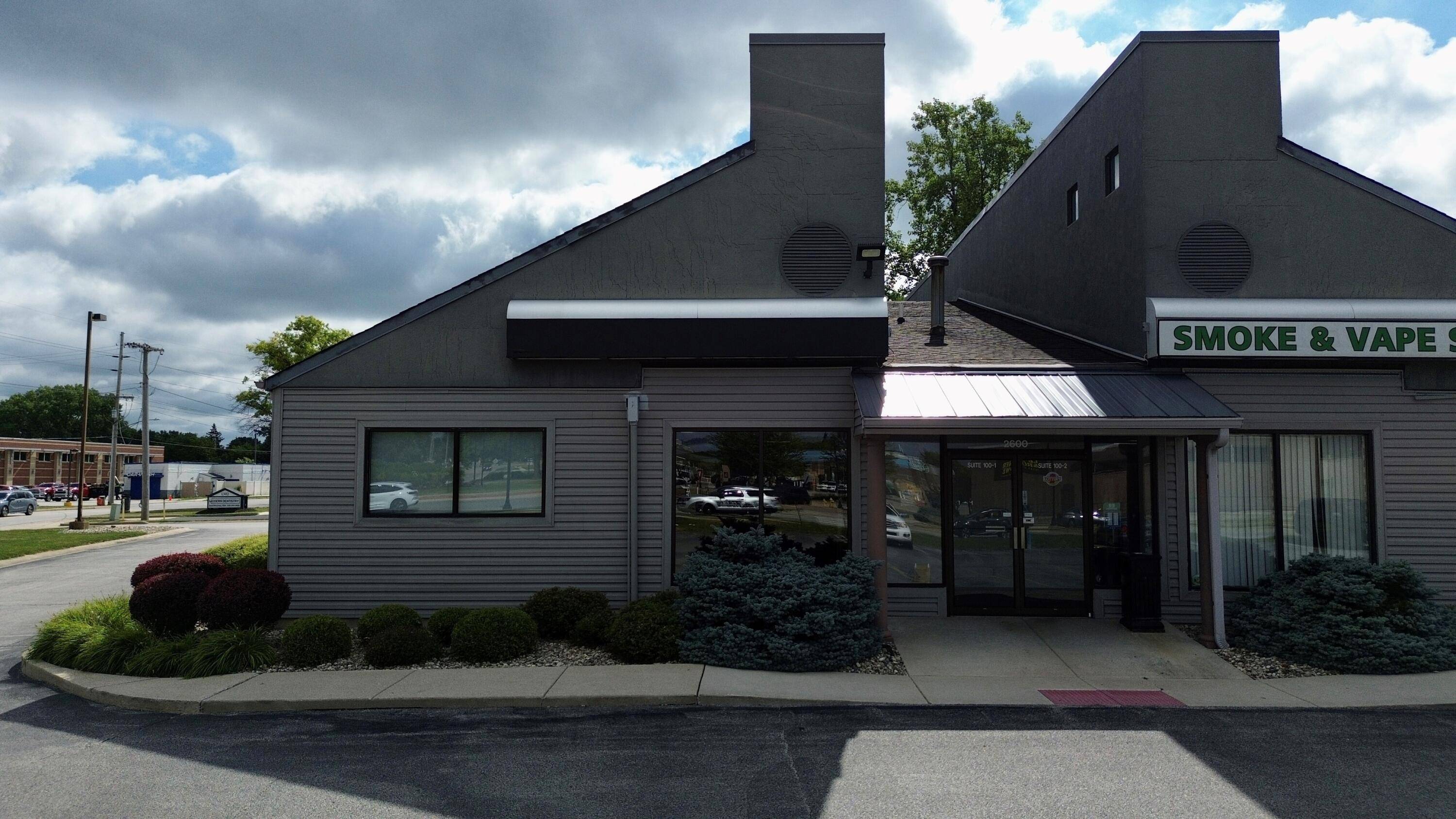 2600 Roosevelt Road #1001, Valparaiso, IN 46383
