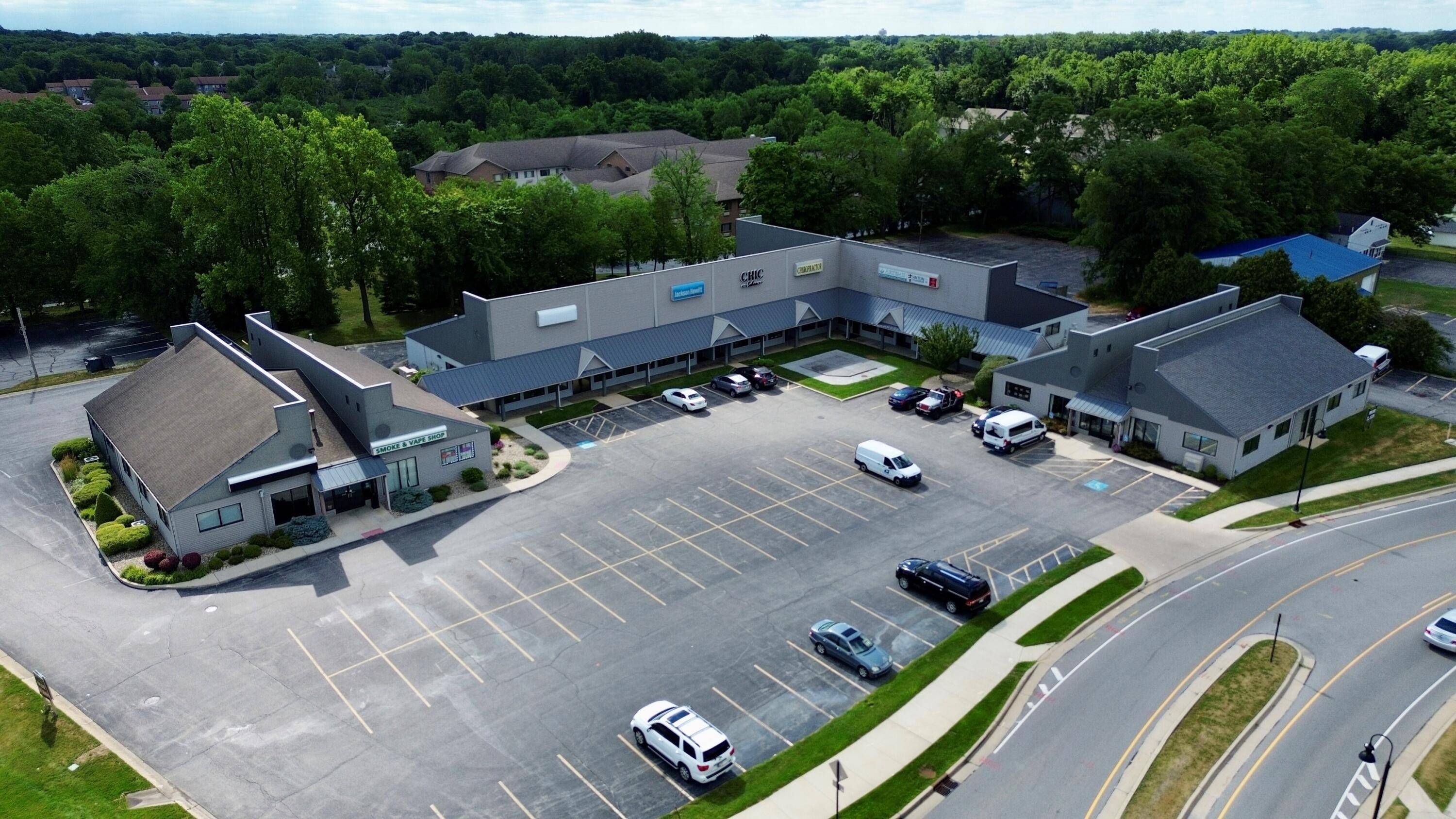 2600 Roosevelt Road #1001, Valparaiso, IN 46383