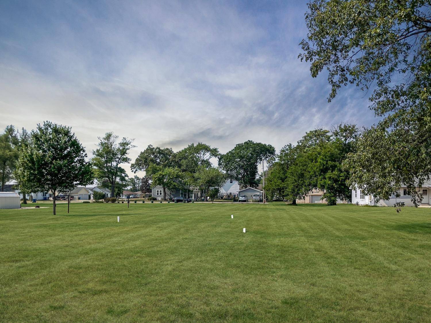 212 8th SE Street, Demotte, IN 46310
