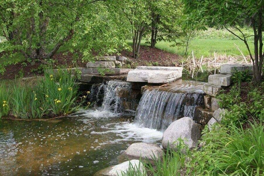 395 Eagle Nest Drive, Chesterton, IN 46304