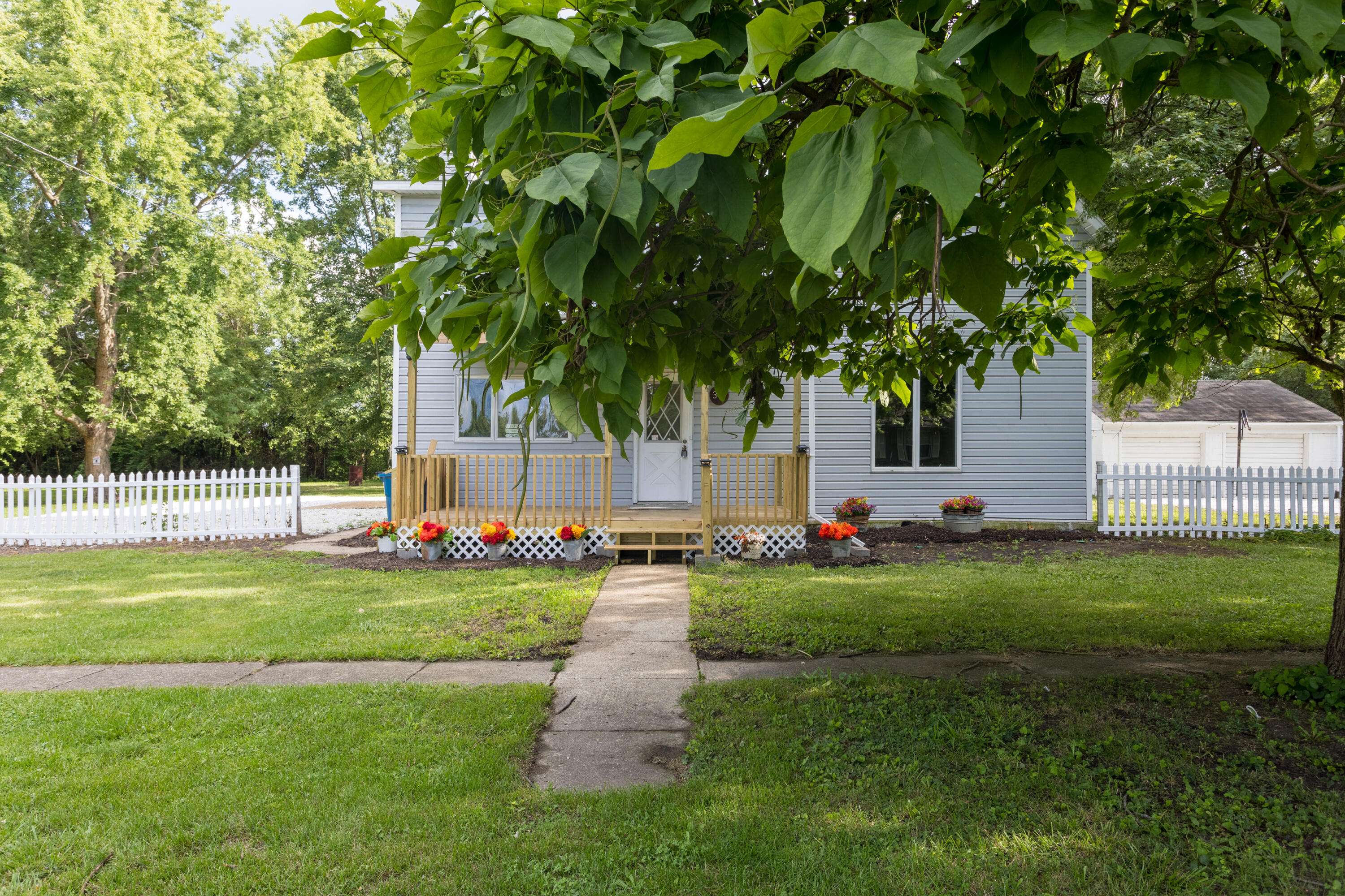 315 W Mill ST, Goodland, IN 47948