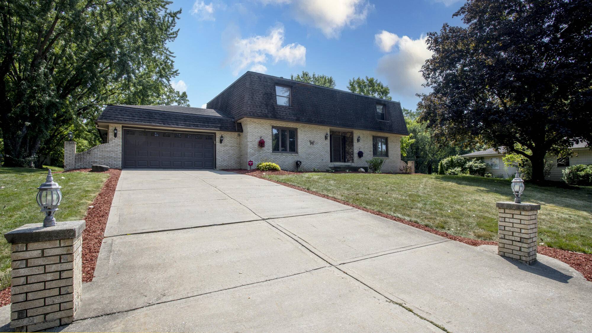 5188 W Laxita Drive, La Porte, IN 46350