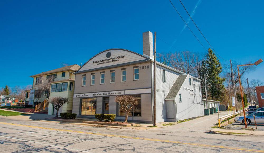 6 Morgan BLVD, Valparaiso, IN 46383
