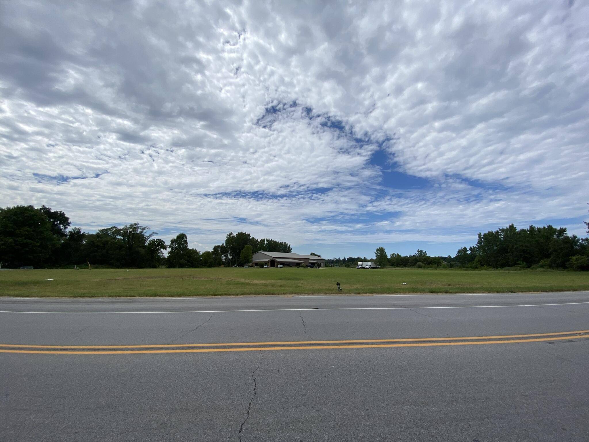 1465 Clark RD, Valparaiso, IN 46385
