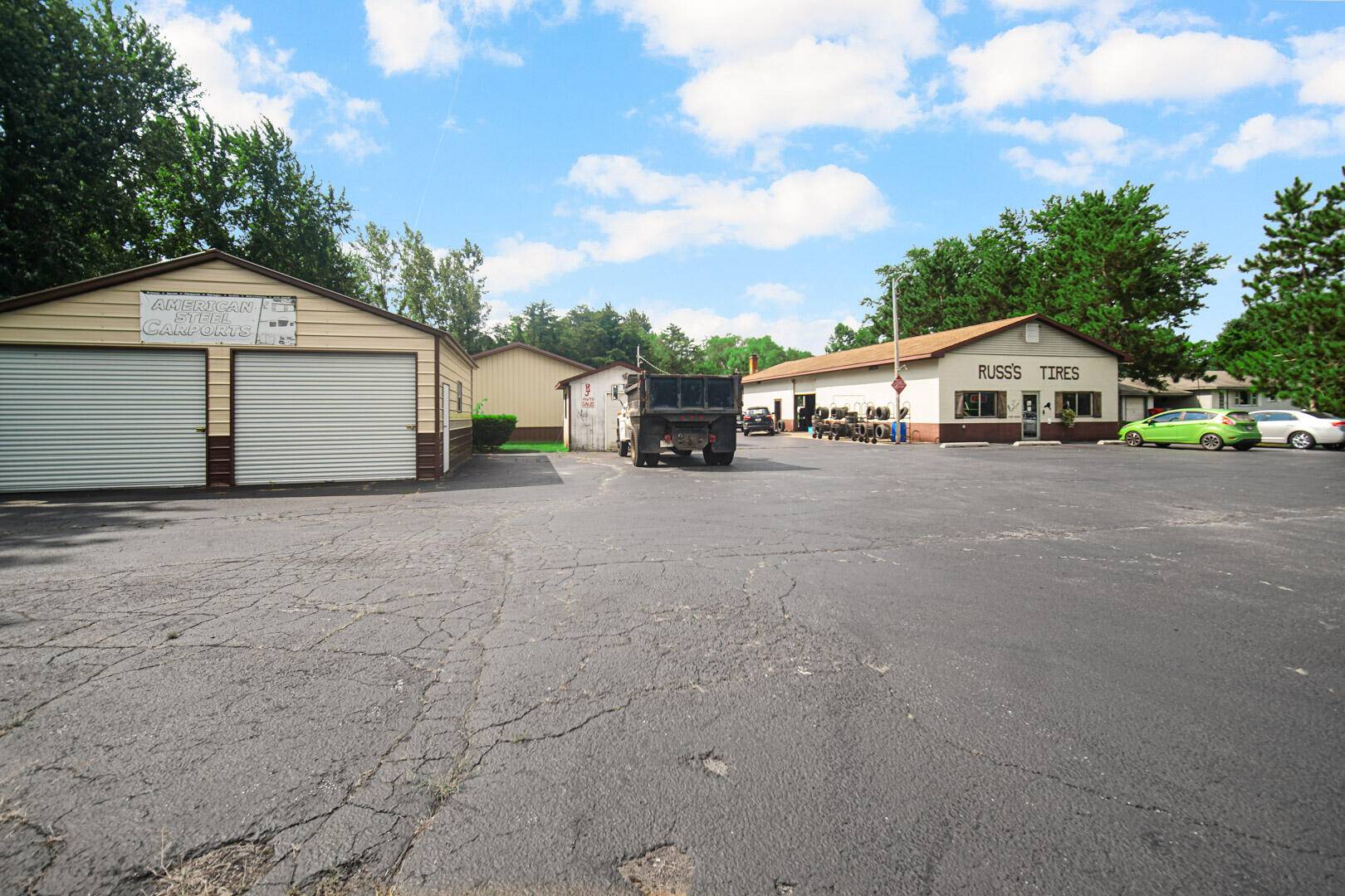 0115 W State Road, North Judson, IN 46366