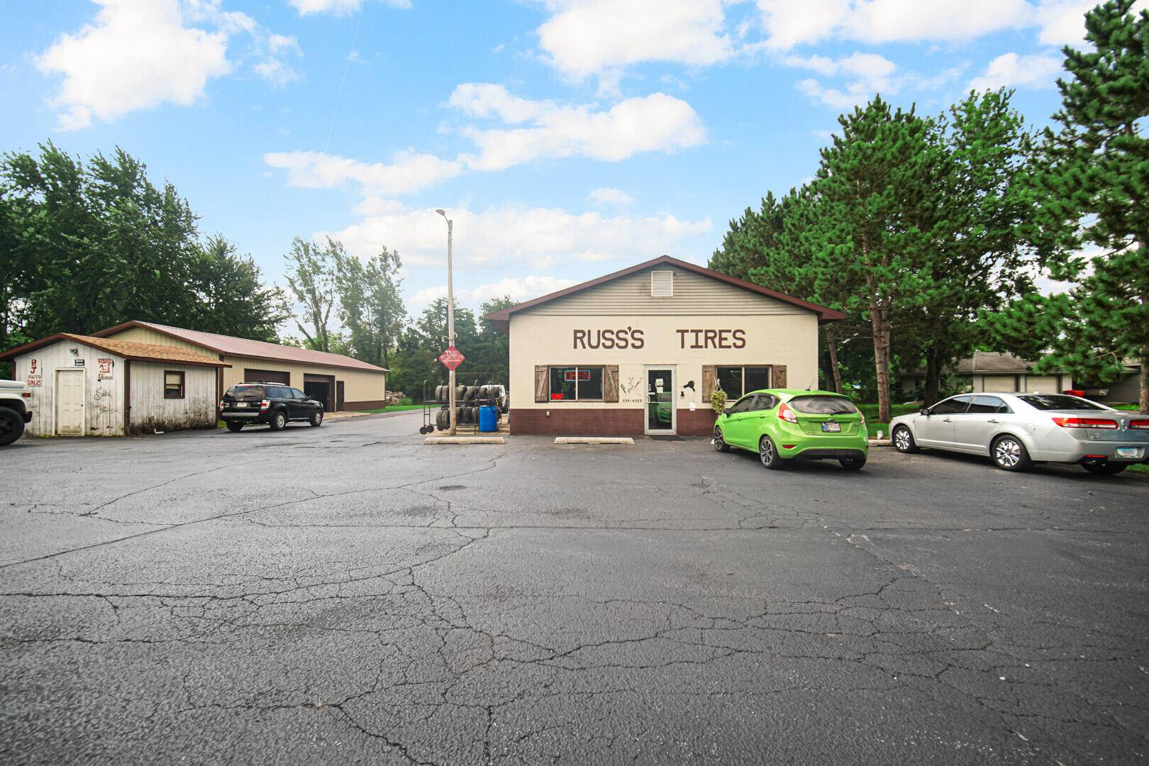0115 W State Road, North Judson, IN 46366