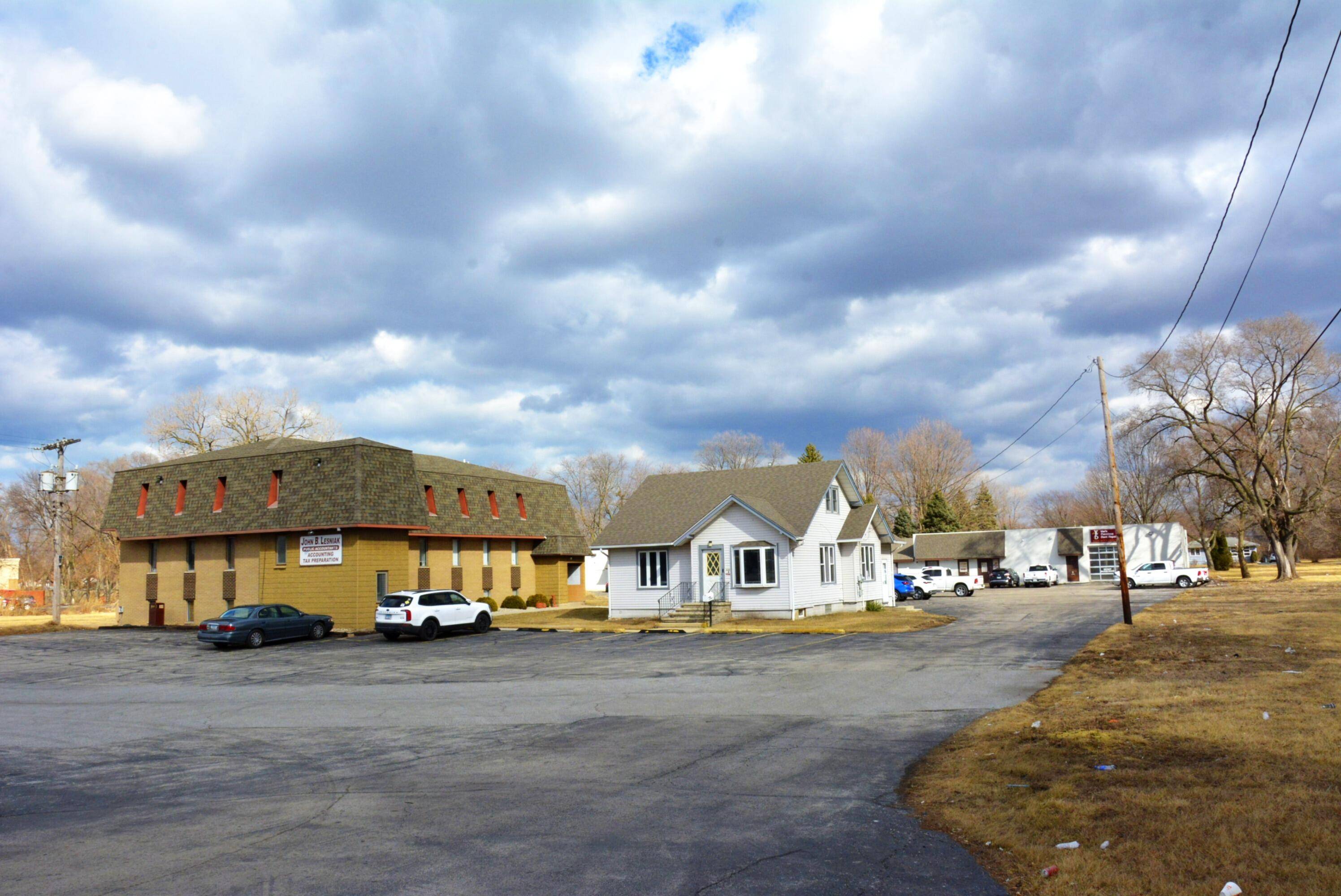 9219 Indianapolis BLVD, Highland, IN 46322