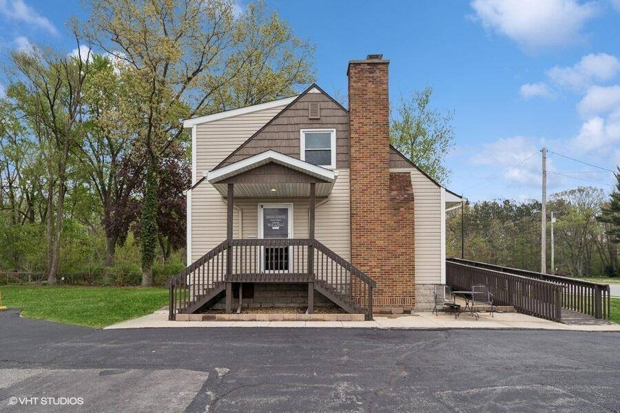 6382 Central AVE, Portage, IN 46368