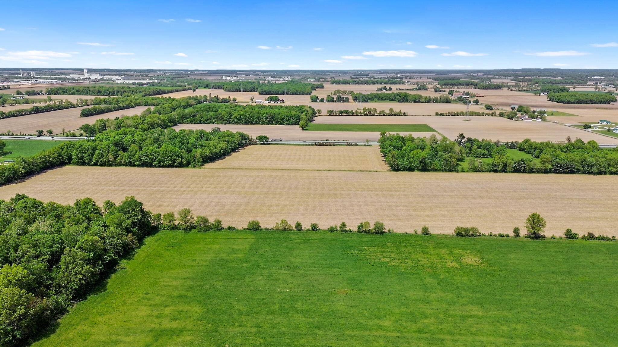 56659 Tulip Road, New Carlisle, IN 46552