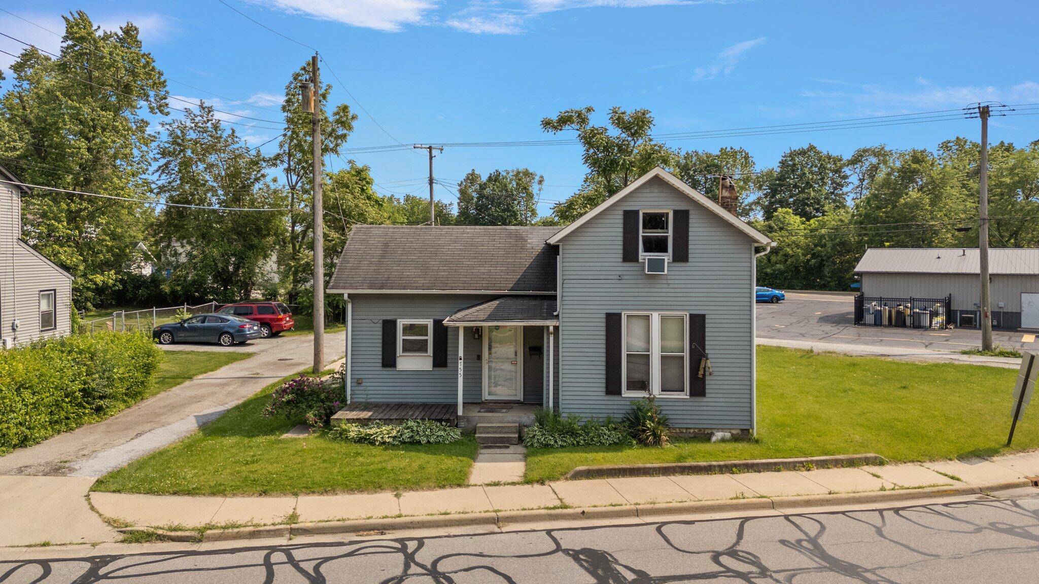 755 W Chicago ST, Valparaiso, IN 46385